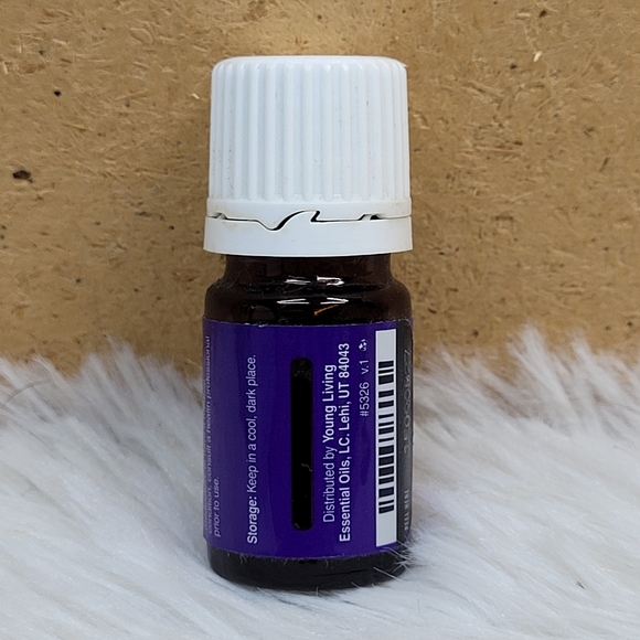 Young Living 5 ml Valor II- NEW - Picture 2 of 5